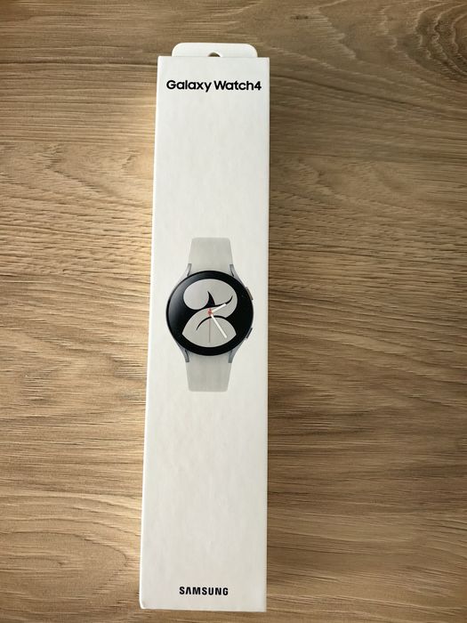 Часовник Galaxy Watch 4
