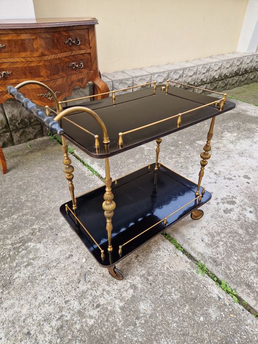 Страхотна антикварна италианска количка за сервиране