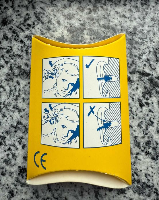 Antifoane interne 3M Ear Ultrafit cu snur de legatura