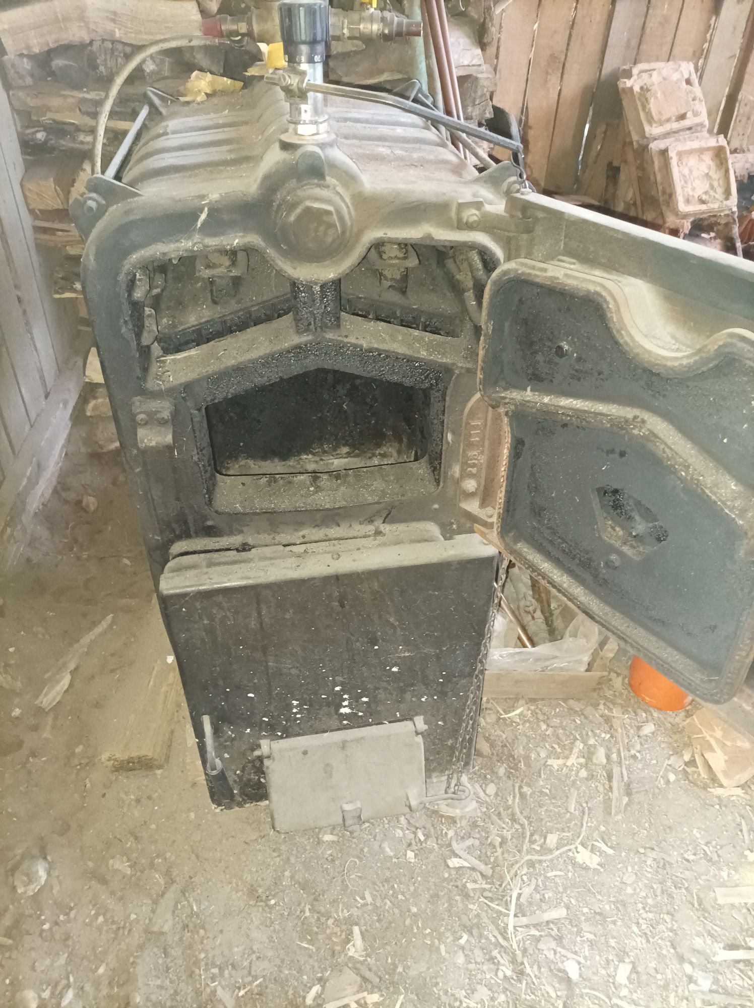 Centrala pe lemne viadrus + boiler mixt