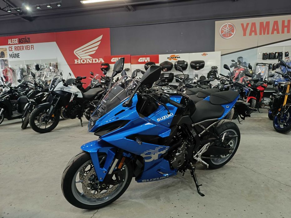 Suzuki GSX-8R M5 2025 nou prin Suzuki Constanta
