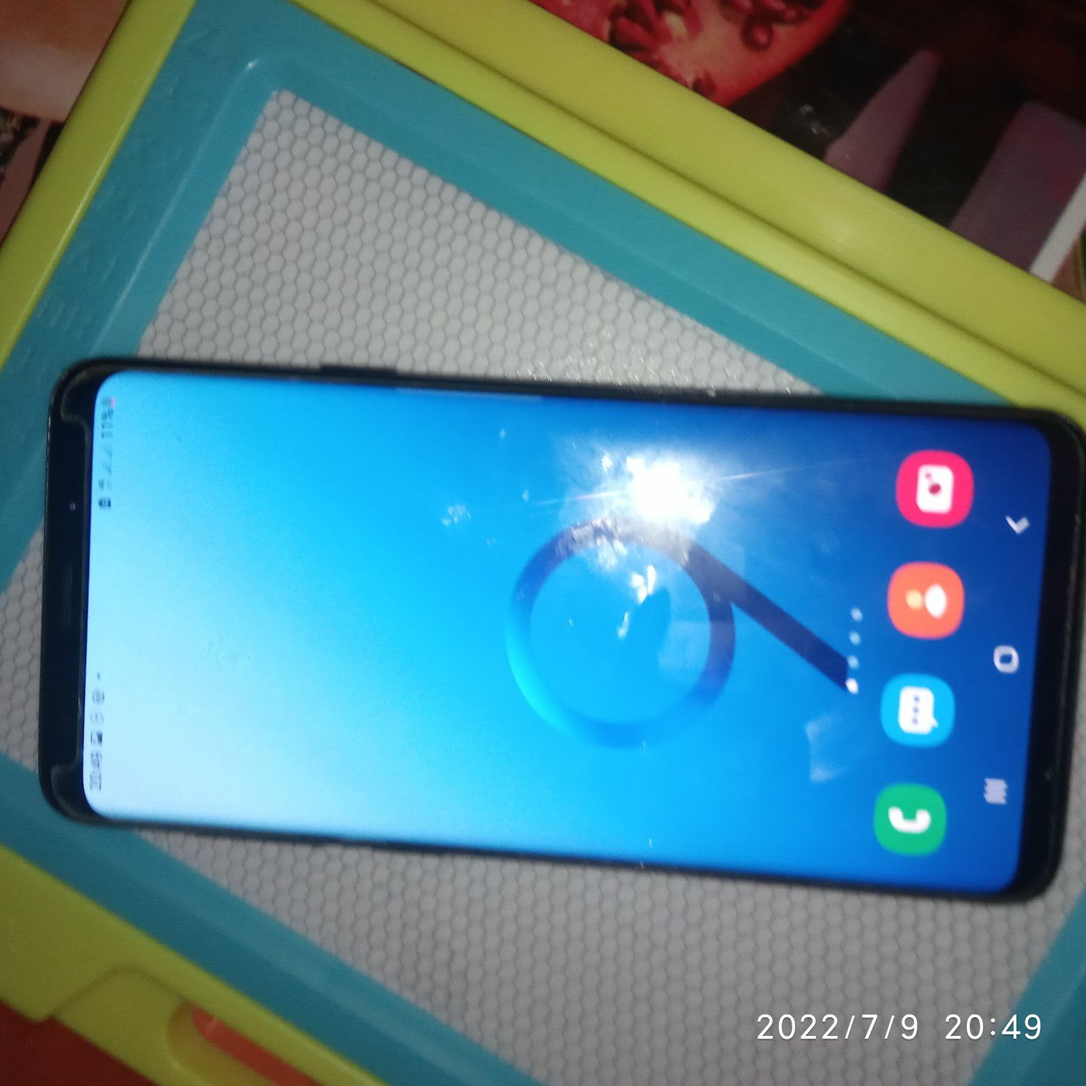 SAMSUNG S9+ xalate yaxshi ishlashi zur  aybe yuq