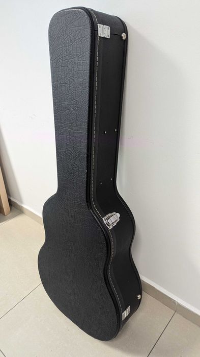 Куфар за акустична китара (guitar hard case)