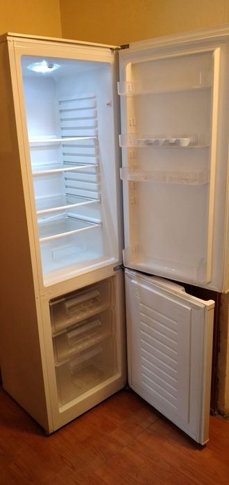 Electrocasnice frigider masina de spalat