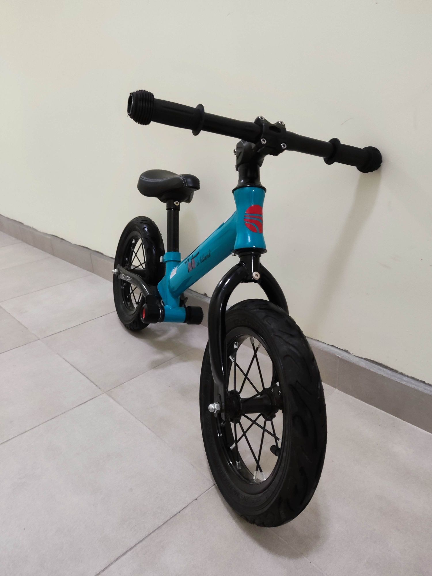Балансно колело BYOX 12 цола