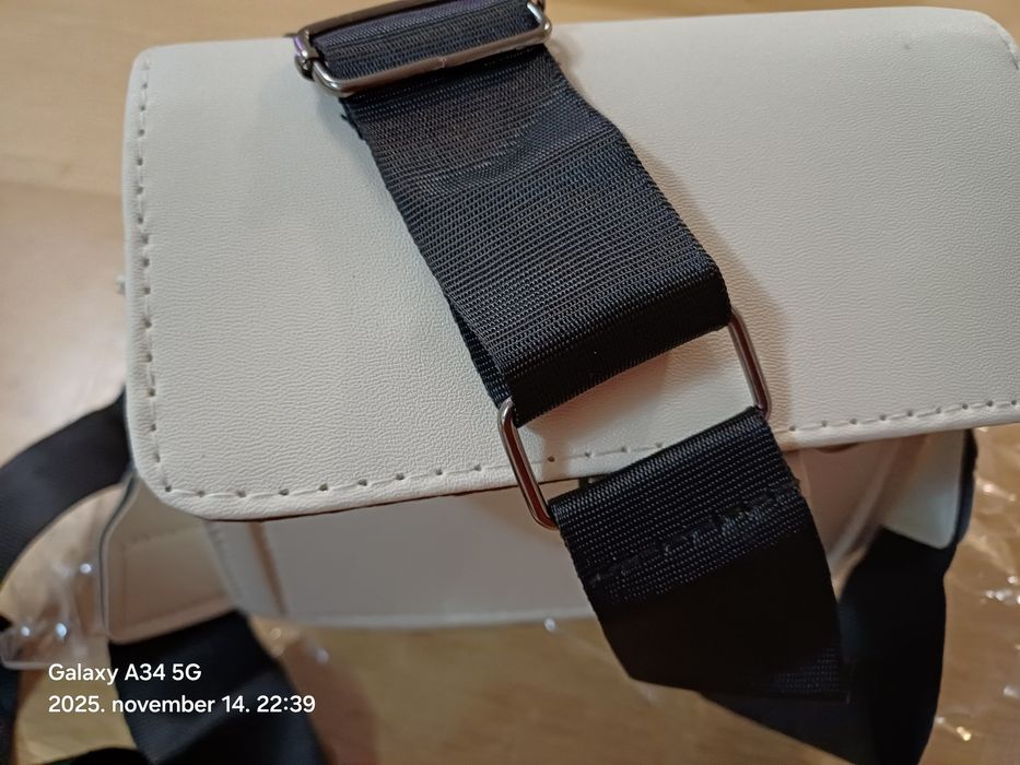 Geanta  de umar noua bej