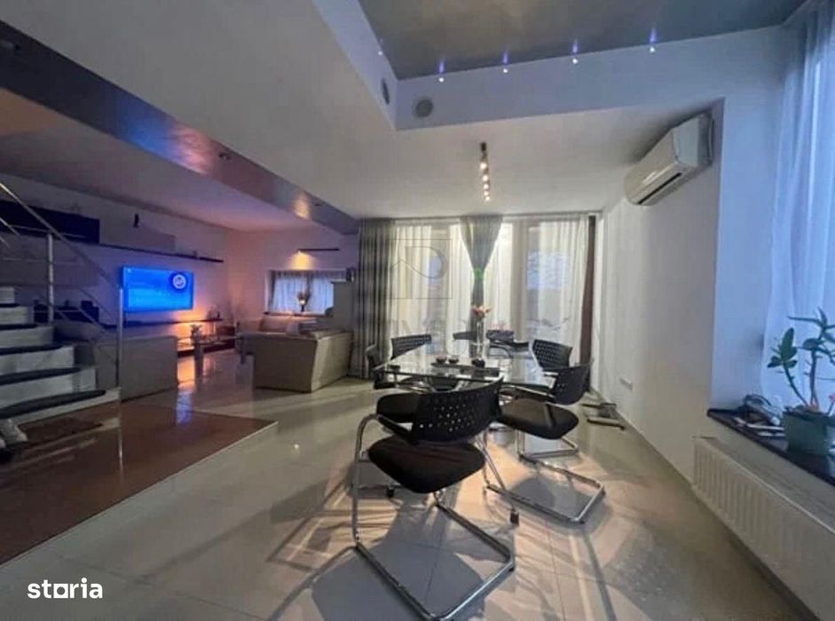 Triplex - Zona Torontalului - 3 Dormitoare - 2 Dressing-uri - Garaj -