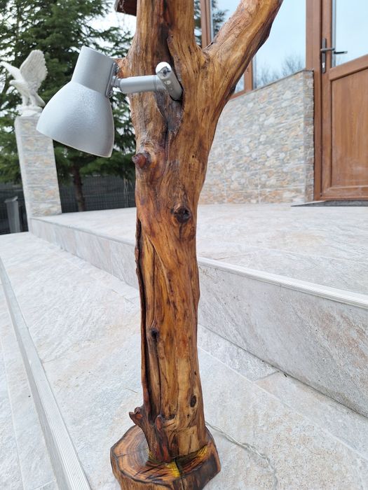 Vând veioză  lemn masiv