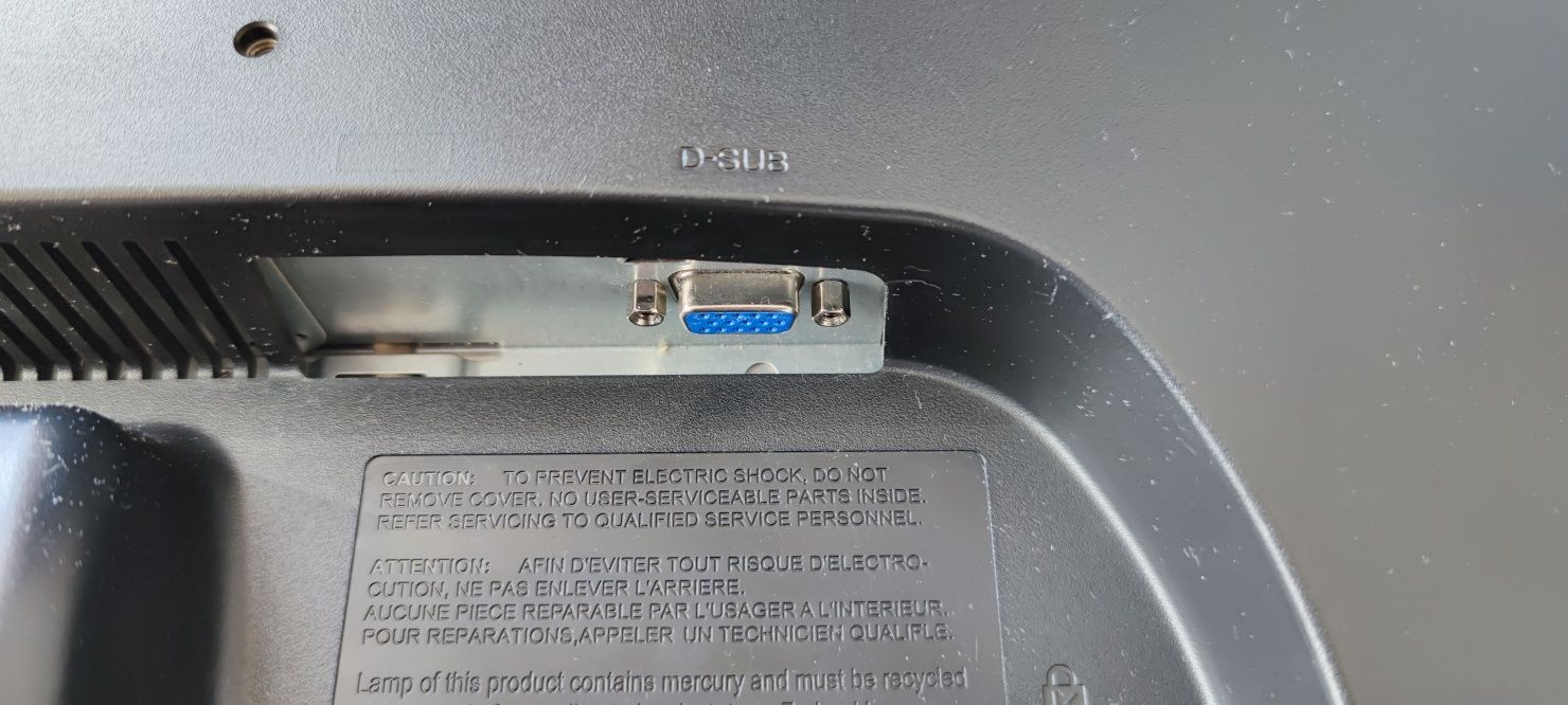 Монитор LG FLATRON w2243s