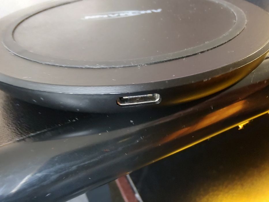 Pad de încărcare inductivă Qi de 10W