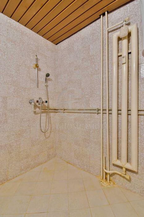 Реф. 2368 Тристаен парк ЛАУТА