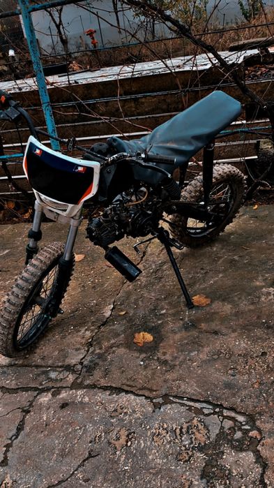 Vand Motocross de 125cc funcional