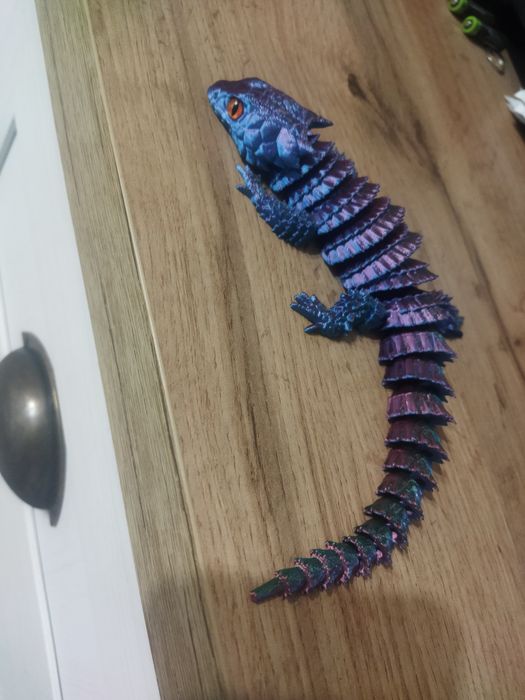 3D принтиран гущер