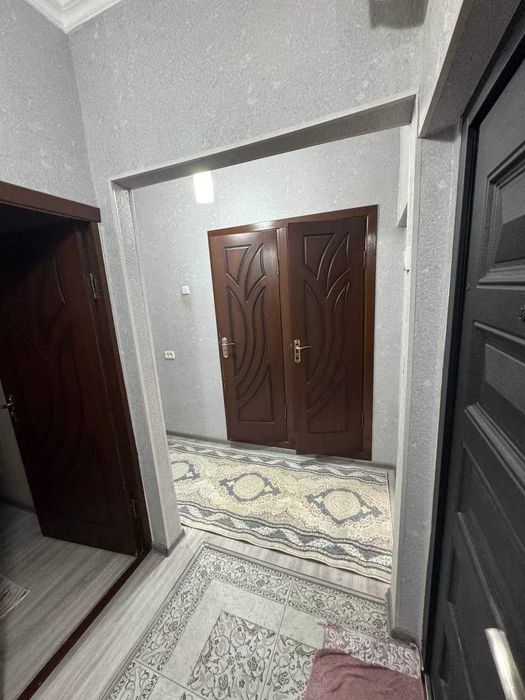 Продаётся квартира Юнусабад 19 2/5/5