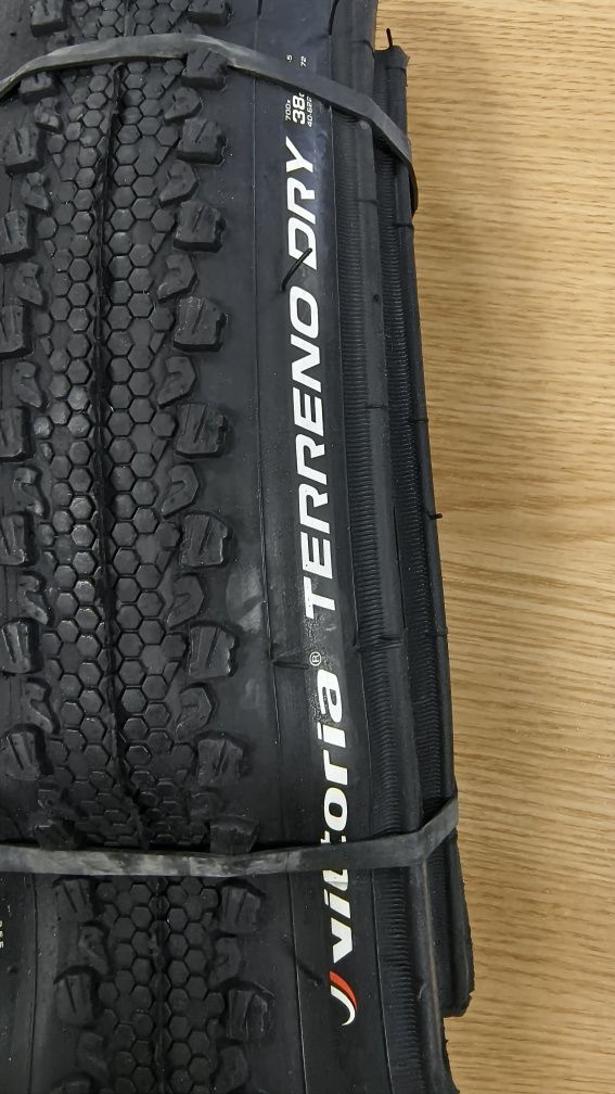 Гравел гуми VITTORIA Terreno Dry 700x38c Rigid Tire
