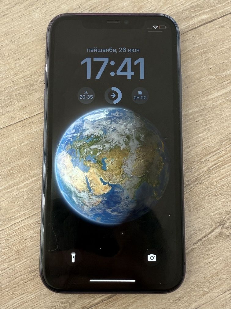 Iphone 11 pamyati 64lik yonksi 76