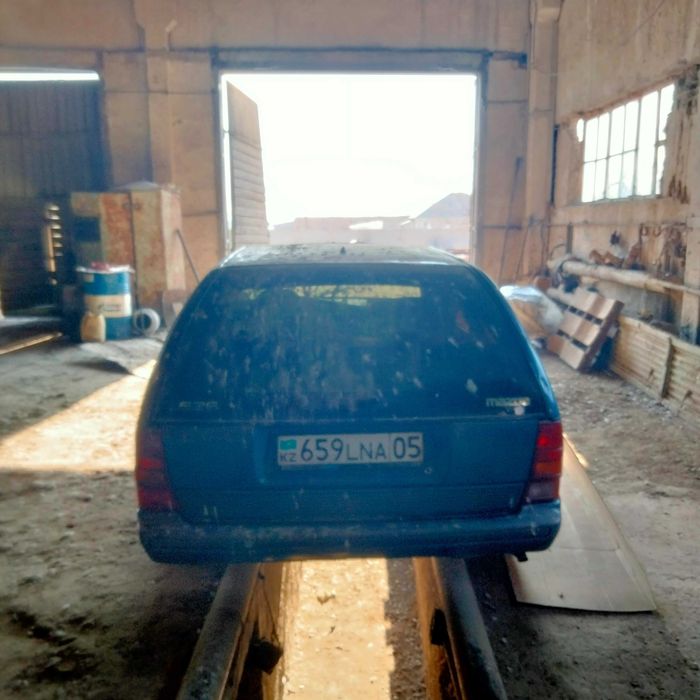 Продам mazda 626