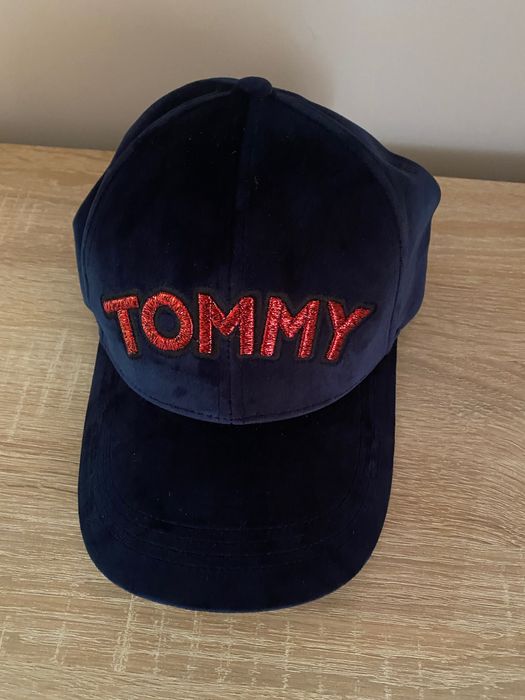 Дамска шапка Tommy