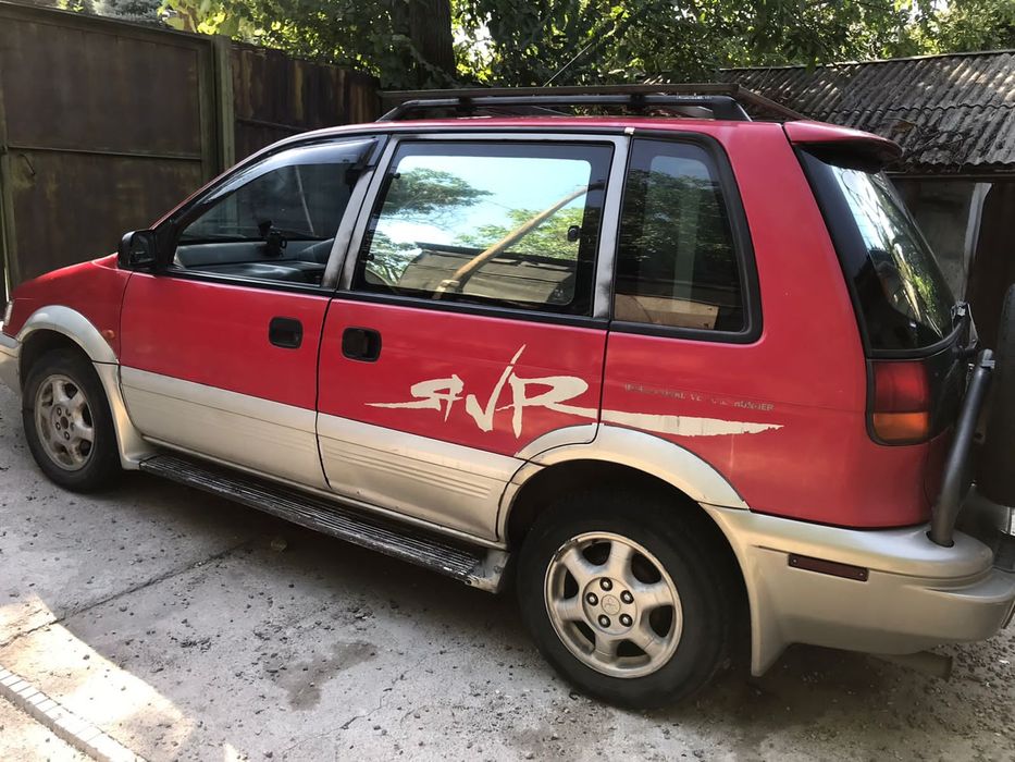 Продам машину Mitsubishi RVR