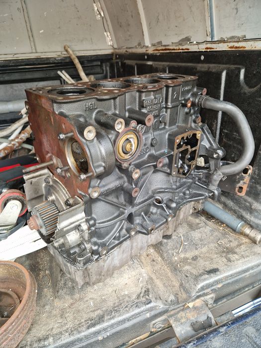 Motor pompa injectoare 2.0 CBAB