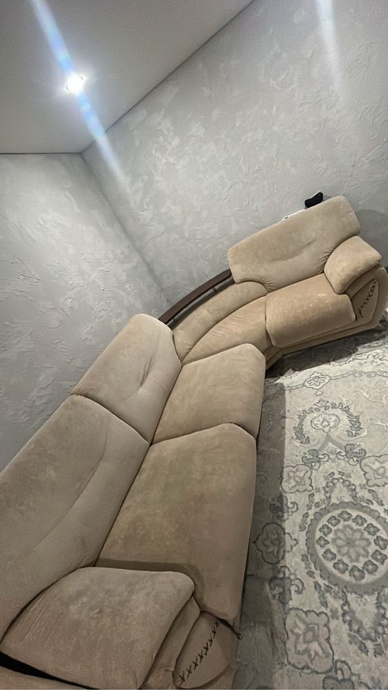Продам диван хорошем состояния
