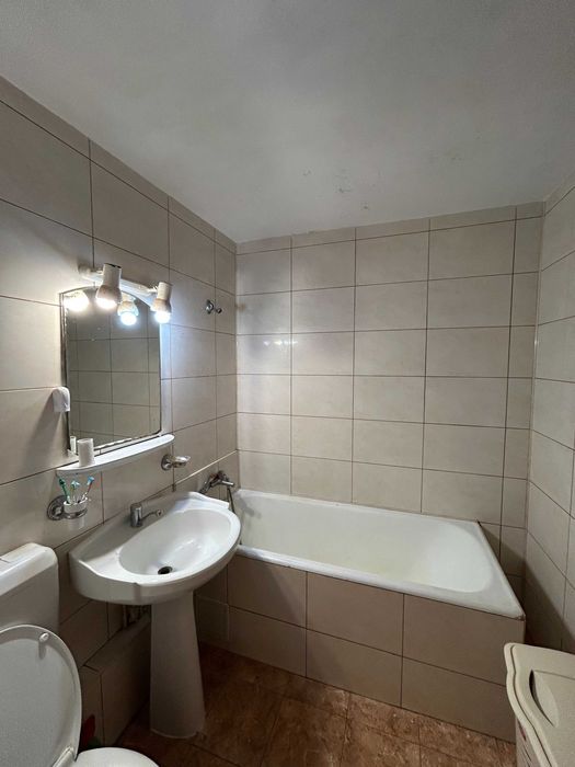 3 camere, 2/4, 70 mp, decomandat, Drumul Gazarului, Sector 4