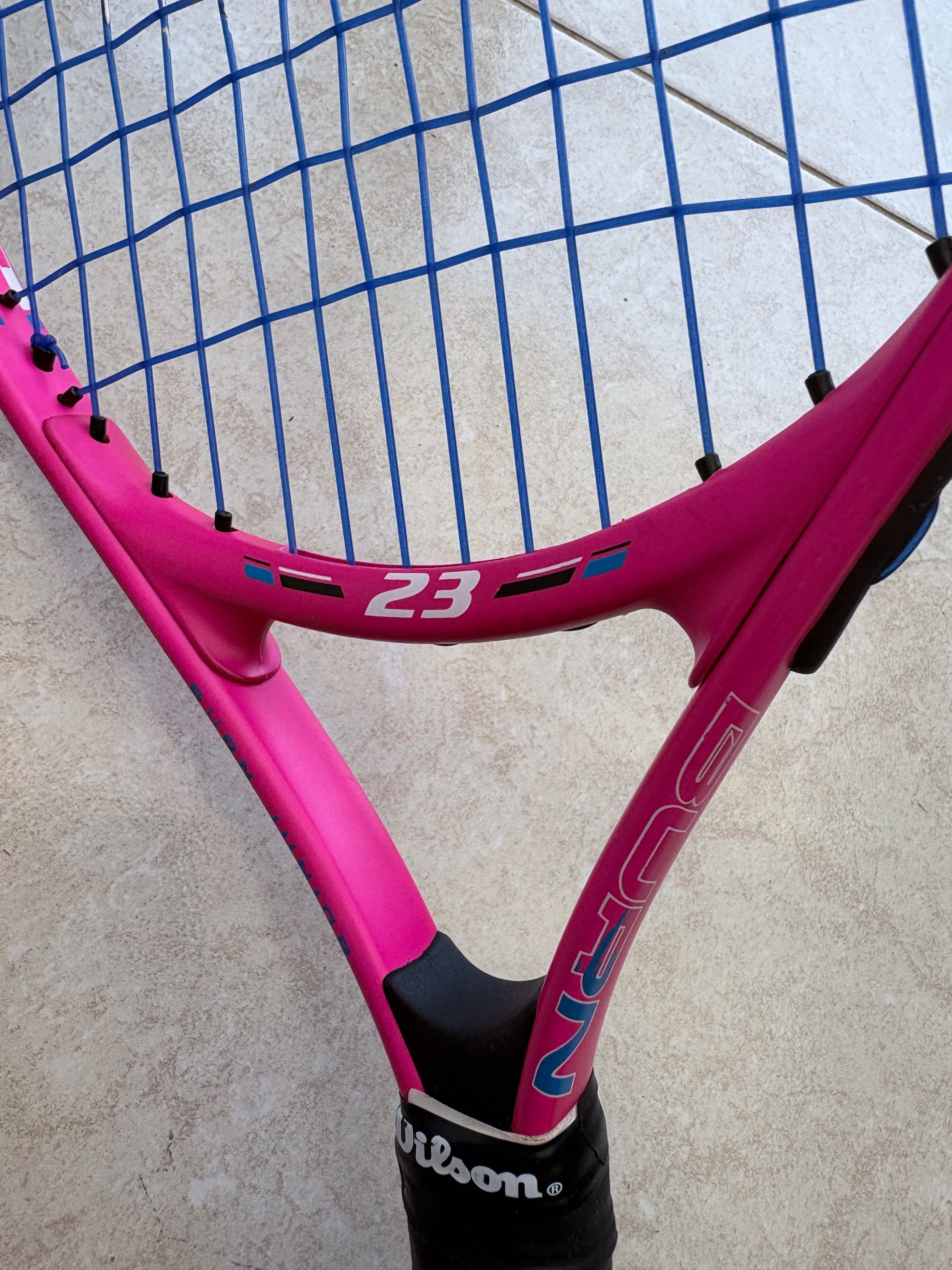 Детска тенис ракета Wilson Burn Pink 23