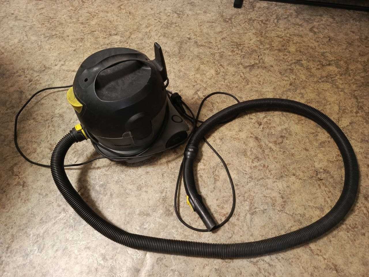 Пылесос Karcher без трубы