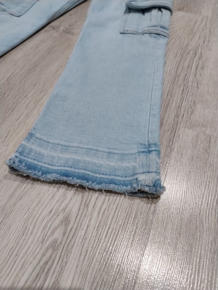 Blugi noi Zara masura 122 (6-7 ani)