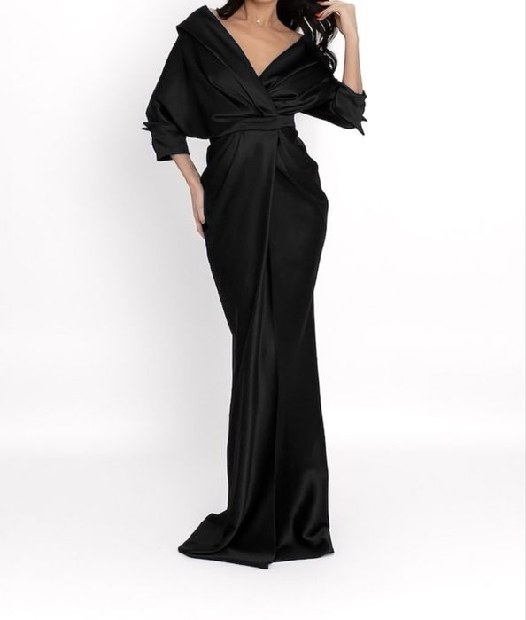 Rochie maxi de satin cu decolteu pe umeri, Negru