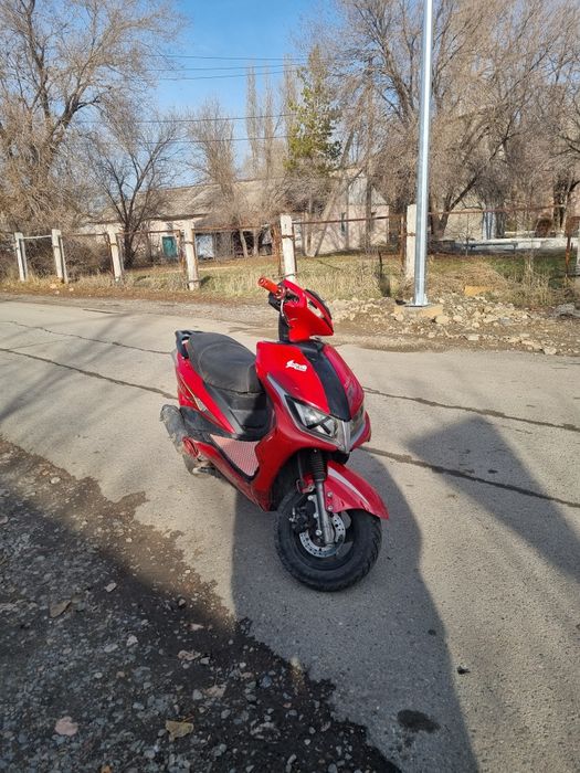 продам  мопед м8