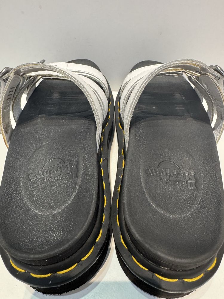 Чехли DR.MARTENS .Номер 36