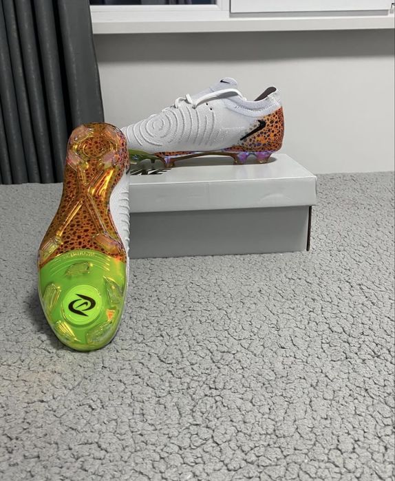 Бутонки Nike Phantom 43 номер.