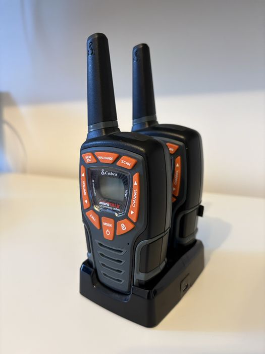 Stații Walkie-Talkie Cobra microTALK (set 2 bucăți)