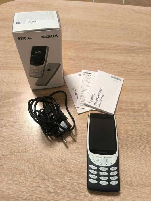 Nokia 8210 4G Black