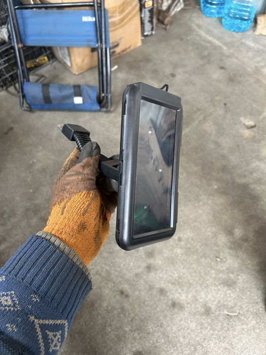 Держатель для телефона на скутер