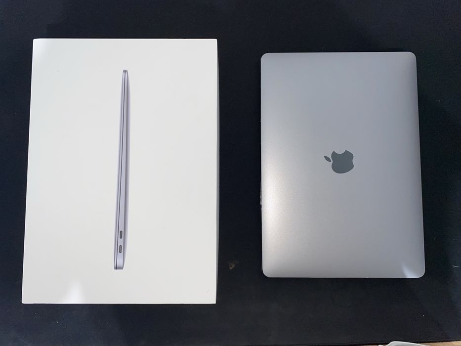Продам новый MacBook Air M1
