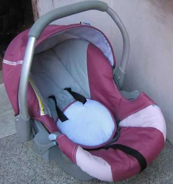 Детско столче-кошница за автомобил