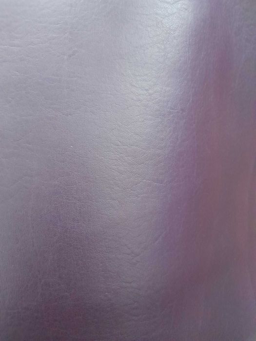 Кожа за тапициране