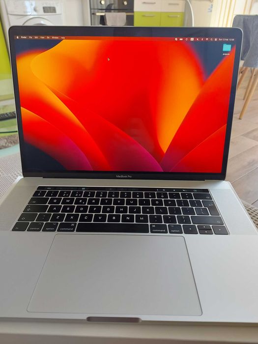 MacBook Pro 2017 15'' Intel i7 16gb