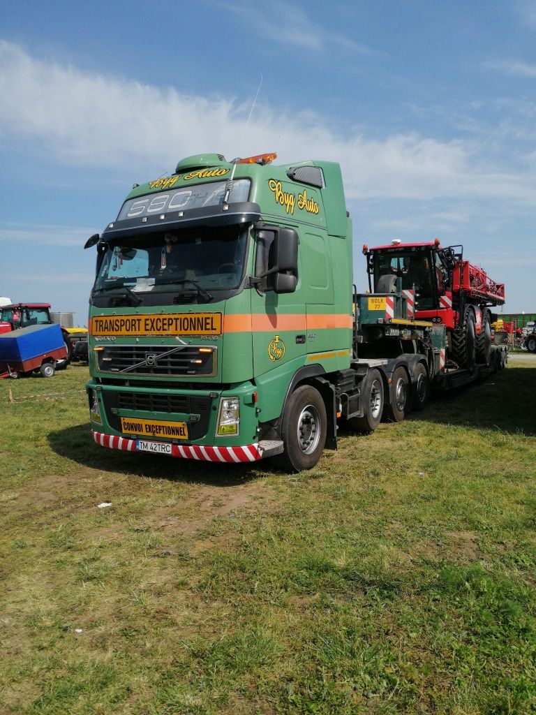 Transport agabaritic combine utilaje