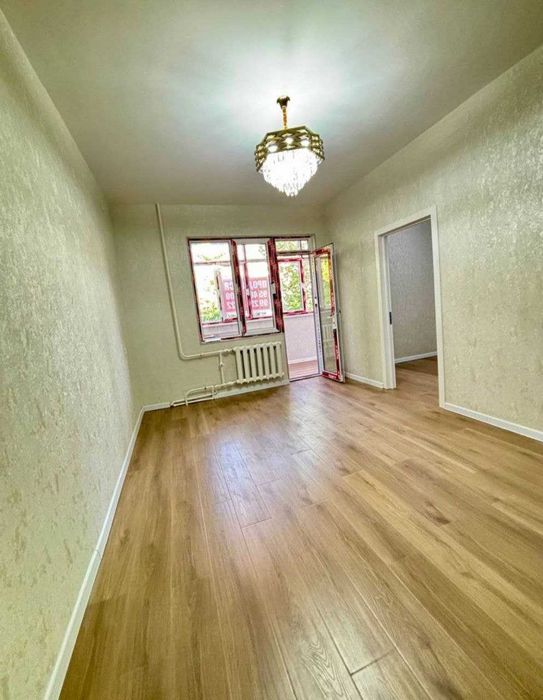 Продаётся 2ух комнатная на втором этаже Юнусабад 6 квартал