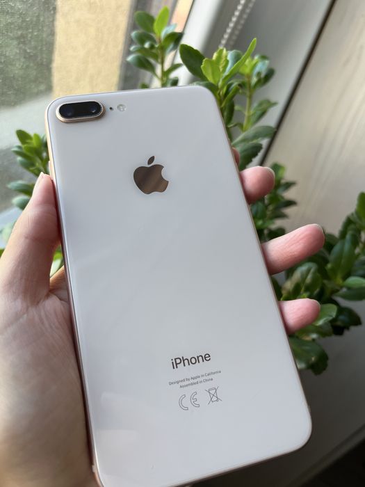 Iphone 8 Plus Rose 64Gb 75% Baterie