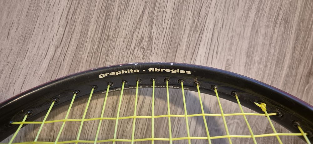 Vând Racheta Tenis Fischer Racordata Primul Proprietar  Stare bună