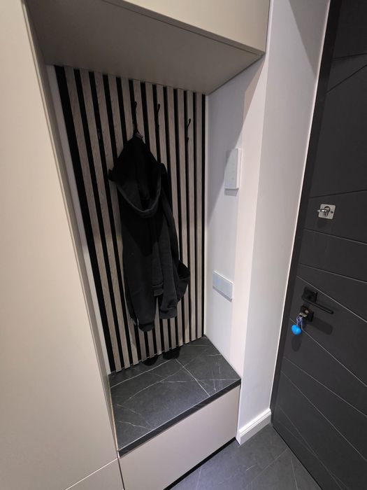 Garsoniera de închiriat!