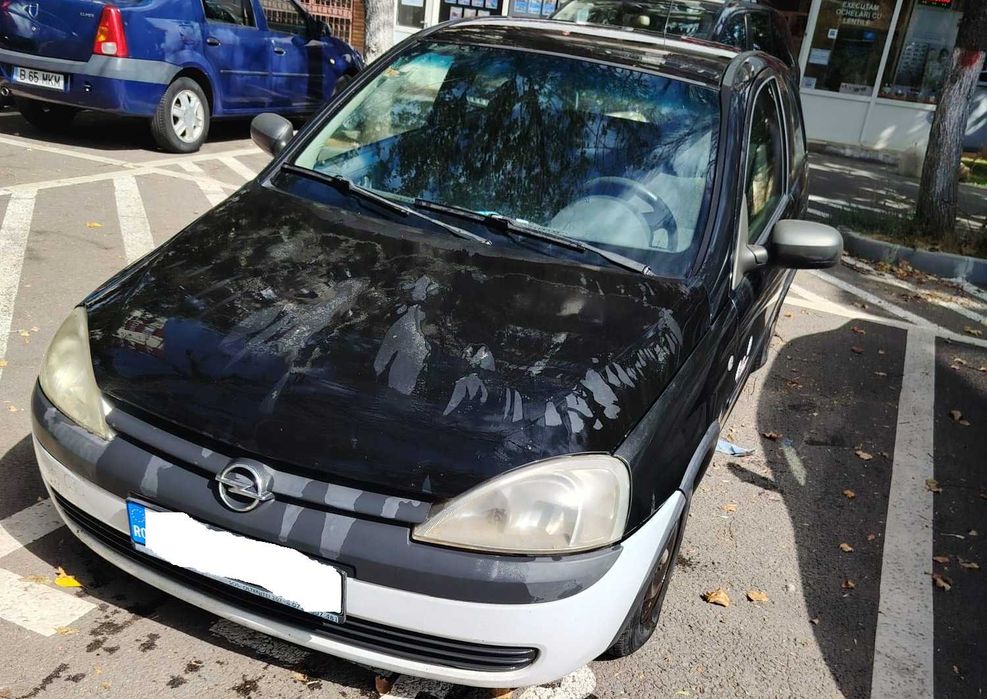 Opel Corsa 1.0  anul 2001