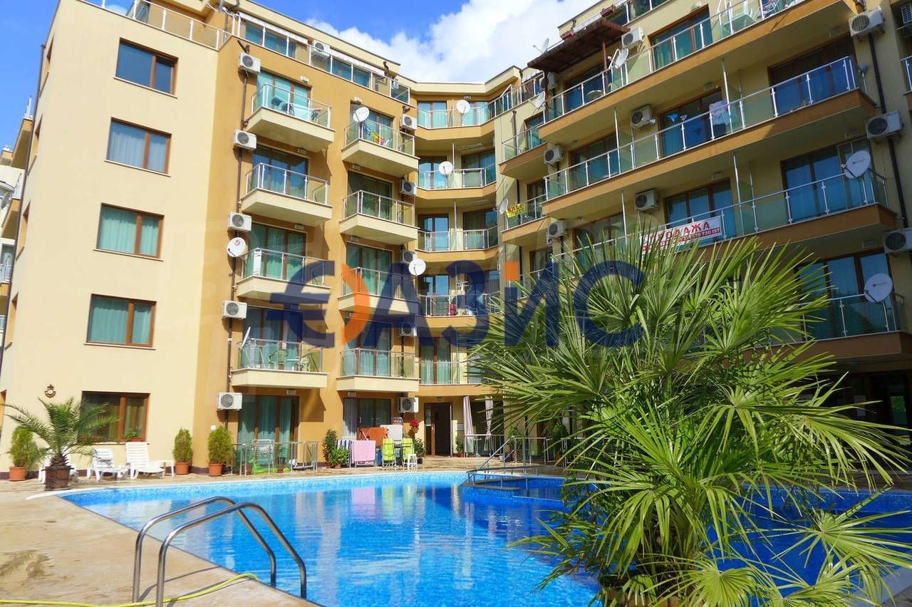 Продава се Двустаен апартамент в к.к. Слънчев бряг - 35 кв.м за 1200 €/кв.м - Снимка #9