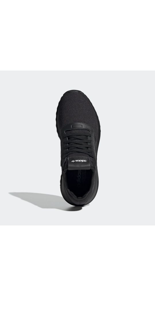 Продам оригинальные кроссовки Adidas серии U_Path X