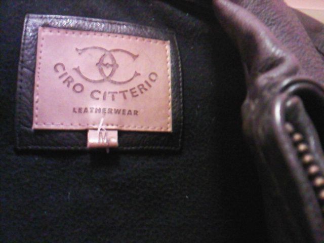 Geaca piele neagra barbati matlasata Ciro Citterio Anglia vezi Publi