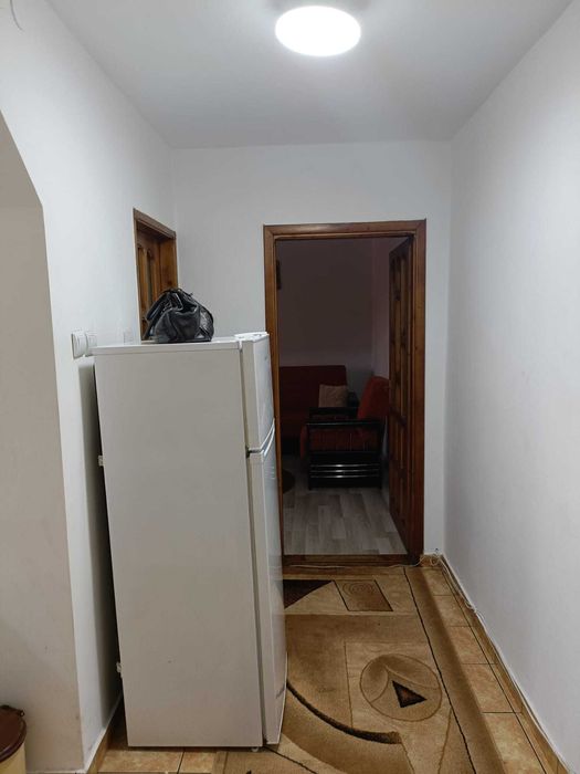 Inchiriez Ap 2 camere Olari